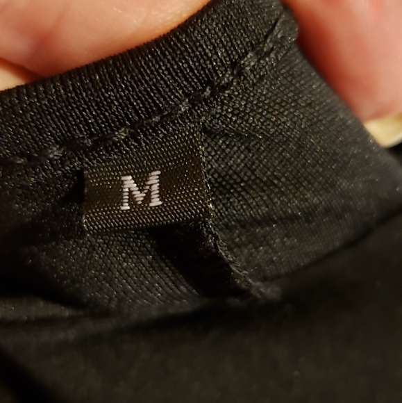 Ladies cold shoulder fashion top - Picture 7 of 9